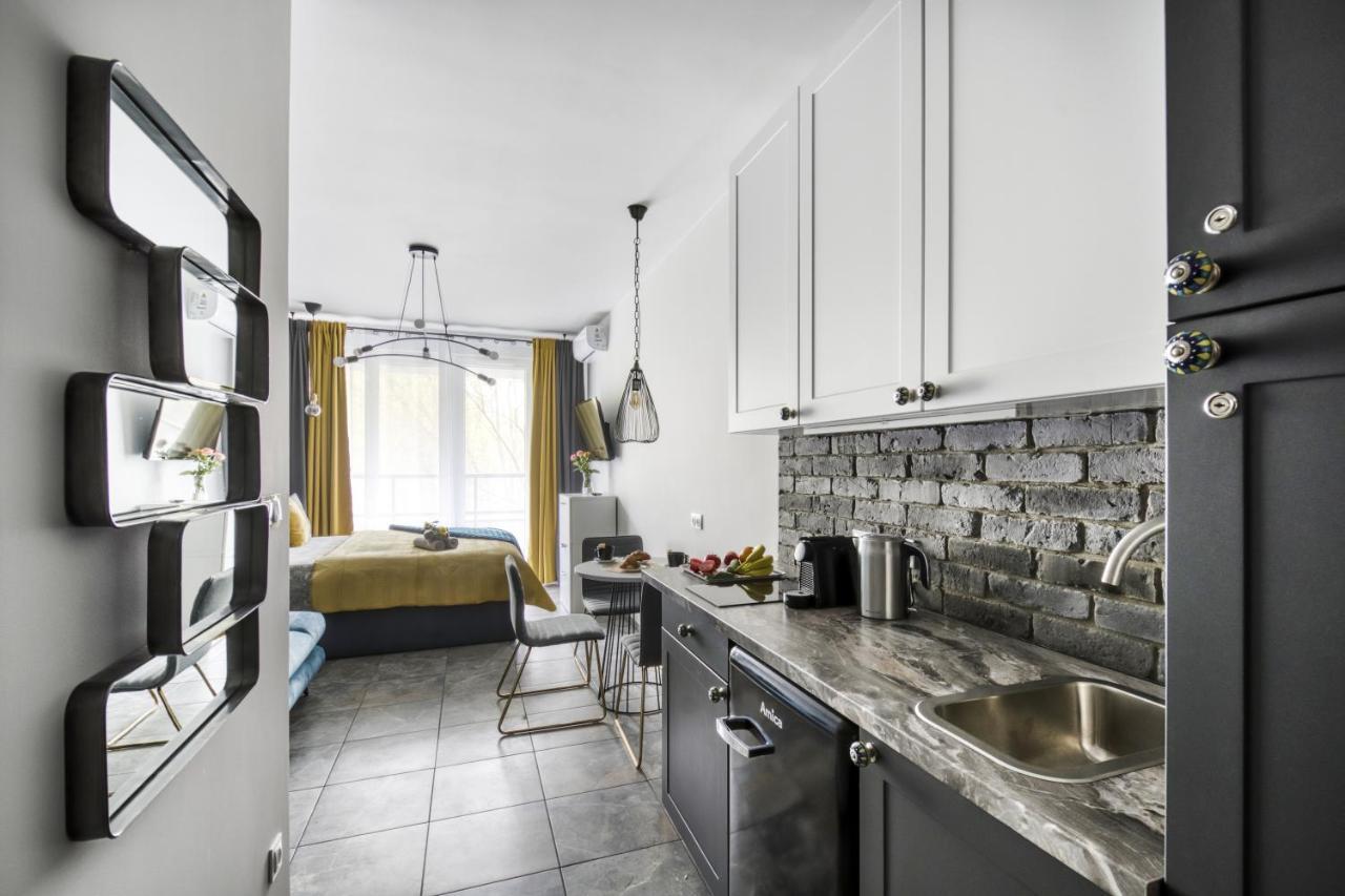 Stylowe Studio Krzemieniecka, Metro Slodowiec, Free Parking By Cosmo Spirit Varşova Dış mekan fotoğraf