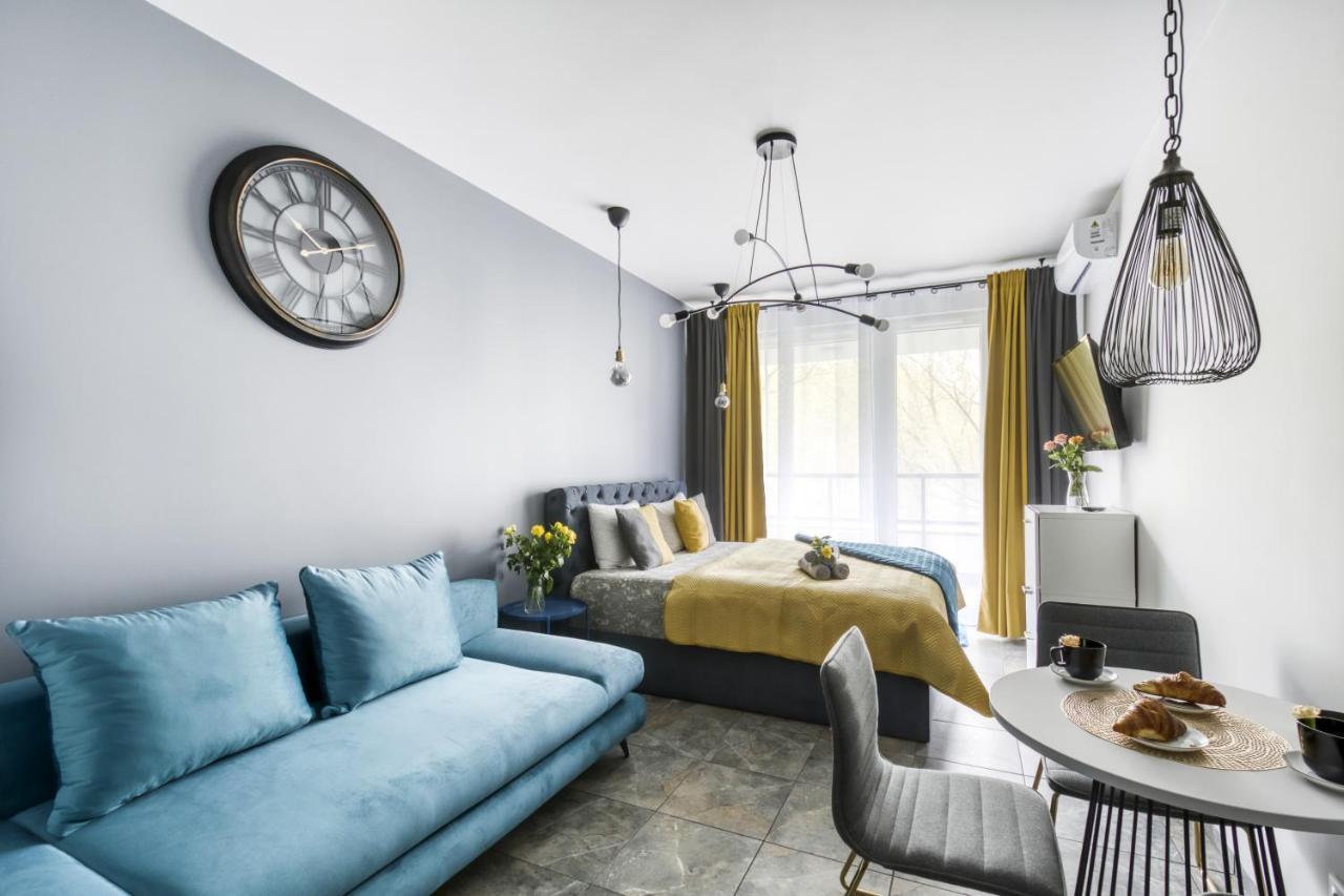 Stylowe Studio Krzemieniecka, Metro Slodowiec, Free Parking By Cosmo Spirit Varşova Dış mekan fotoğraf
