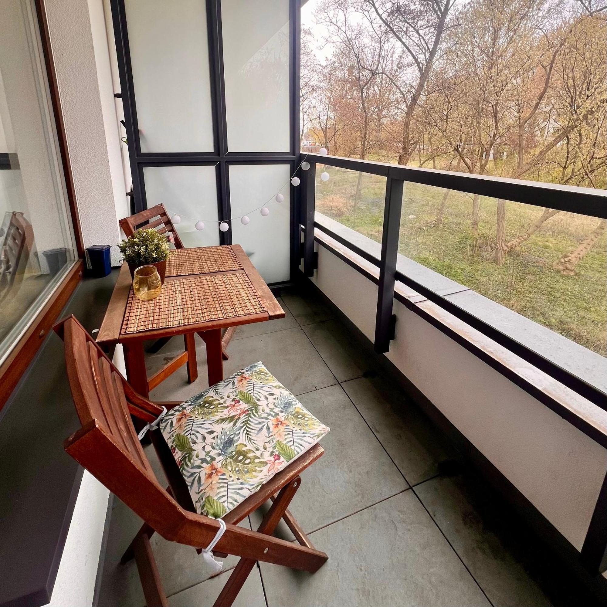 Stylowe Studio Krzemieniecka, Metro Slodowiec, Free Parking By Cosmo Spirit Varşova Dış mekan fotoğraf